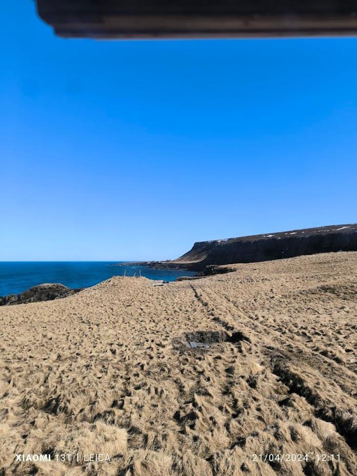 Happy-Cove Guesthouse - By The Sea Bakkafjorthur Extérieur photo